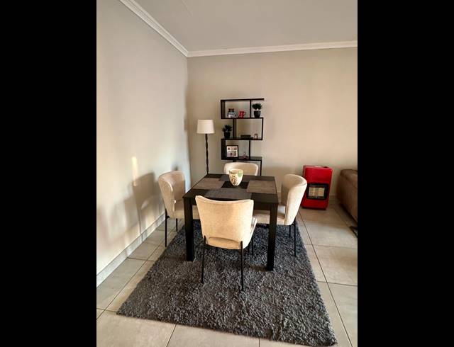 2 BEDROOM APARTMENT FOR SALE IN BRENTWOOD